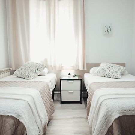Hostal Ruta De Francia برشلونة المظهر الخارجي الصورة