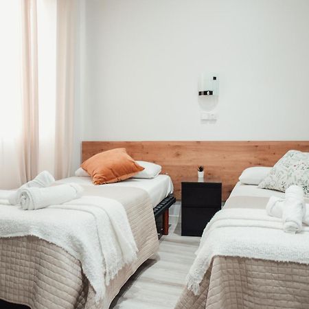 Hostal Ruta De Francia برشلونة المظهر الخارجي الصورة